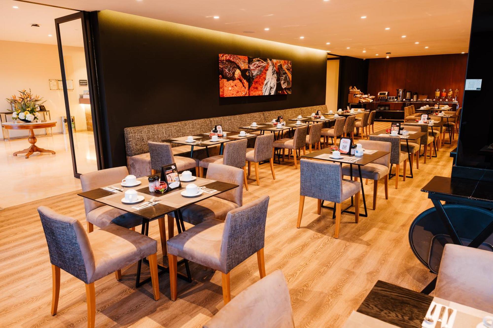 Wyndham Costa Del Sol Cajamarca Hotel Ngoại thất bức ảnh